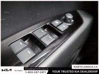 2021 Mazda CX-5 GS Ready for anything, from the streets of Calgary to the highways of Alberta, this... (image 7)