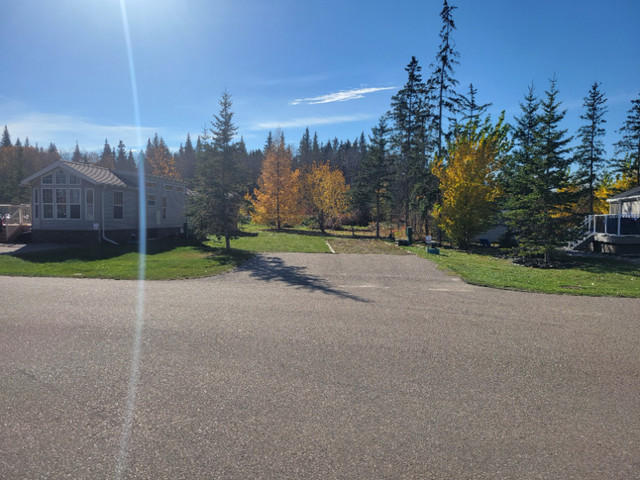 LAKE LOT RENTAL in Alberta - Image 2