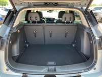 The Encore GX elevates weekend plans and celebrates your spontaneous impulses with its versatile cab... (image 7)