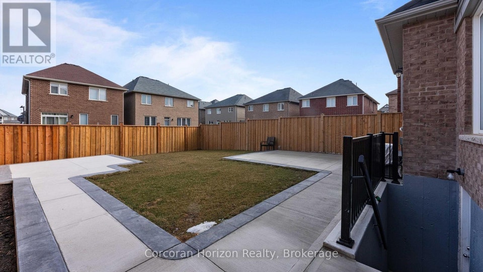 LOWER - 9 PRICE STREET Brantford, Ontario 4