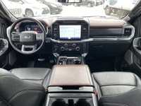 CLEAN CARFAX, Heated and Cooled Front Seats, 360 Camera, BLUECRUISE, Panoramic Sunroof, b & o Sound... (image 9)