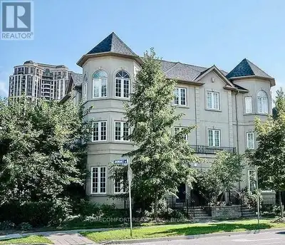 Luxurious 3 Bedroom upgraded Townhouse In Demanding Yonge/Sheppard Area. Steps To Two Subway Lines,...