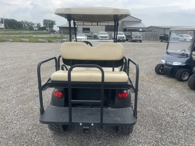 2013 CLUB CAR 4 SEATER in ATVs in Kitchener / Waterloo - Image 11