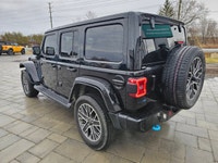 Kijiji Engine: 4 Cylinder Engine 2.0L L/100Km City: 11.6 L/100Km Hwy: 11.9 Safety Equipment ABS And... (image 6)