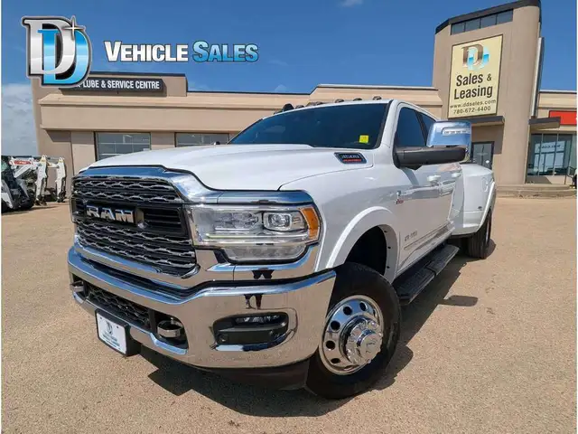 2024 Ram 3500 Limited 6.7L Diesel/Dually/MEGA Cab/Sunroof