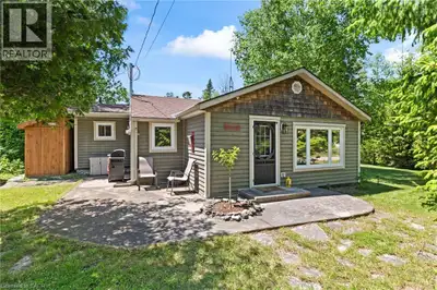 Welcome to your home away from home with stunning water views in Pike Bay. Situated towards the end...