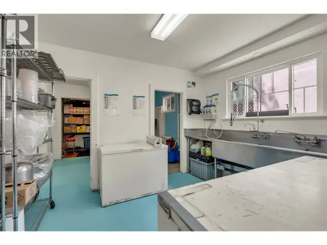 368 Vancouver Avenue Penticton, British Columbia in Commercial & Office Space for Sale in Penticton - Image 37