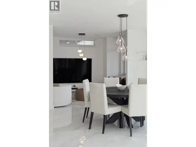 1701 1372 SEYMOUR STREET Vancouver, British Columbia in Condos for Sale in Vancouver - Image 6