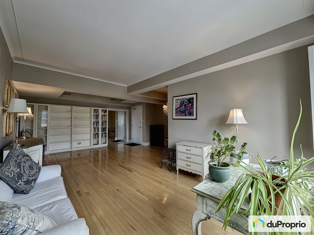 $514,500 - Condominium in Ville-Marie (downtown, old Mtl) — photo 2