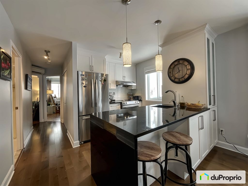 $369,000 - Condominium for sale in Ste-Therese — photo 2