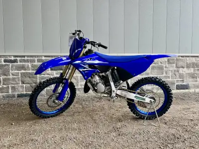 2026 YAMAHA YZ125 $500 INSTANT CASH REBATE (shown in sale price) Plus HST Licensing OR Finance as lo...