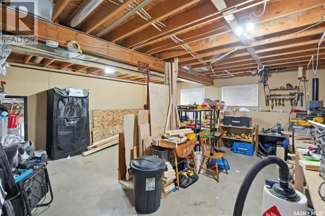 114 - 116 Barber CRESCENT Saskatoon, Saskatchewan in Houses for Sale in Saskatoon - Image 30
