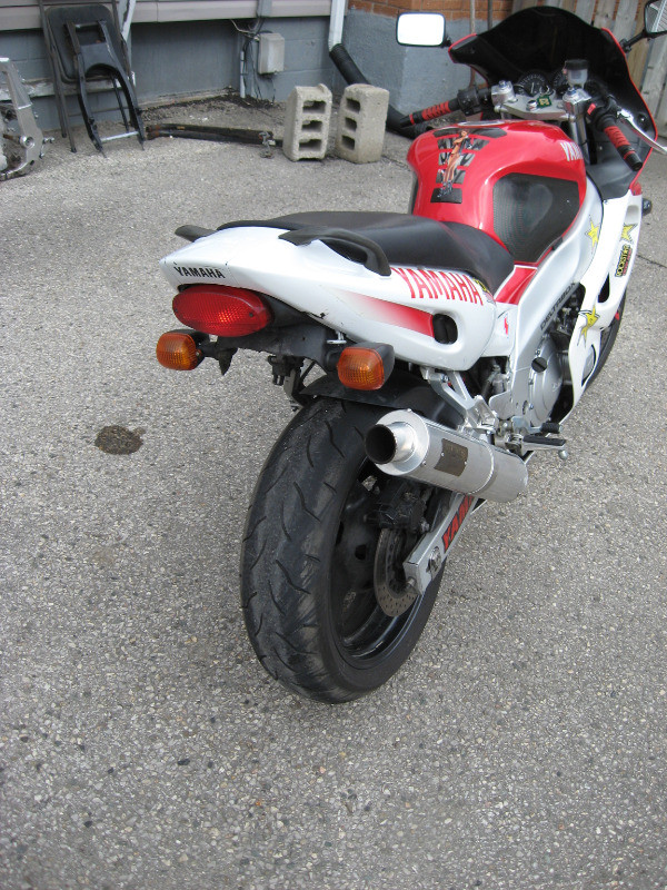 1997 yamaha yzf - 600 parts bike in Other in London - Image 2