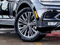 Carget Supercentre is proud to present this 2018 Volkswagen Tiguan Highline! EXTERIOR: DEEP BLACK PE... (image 3)