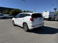 Rose City Ford Come see this 2024 GMC Terrain Denali while we still have it in stock! *You Can't Bea... (image 3)