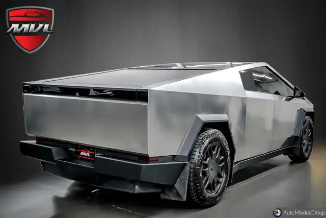 2024 Tesla Cybertruck Cyberbeast Cyberbeast | Full Self-Drivi... in Cars & Trucks in Oakville / Halton Region - Image 5