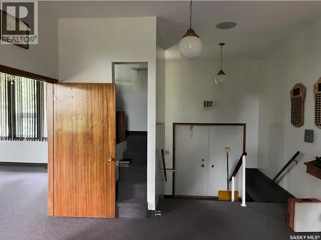 402 Wheaton AVENUE Ogema, Saskatchewan in Commercial & Office Space for Sale in Regina - Image 3
