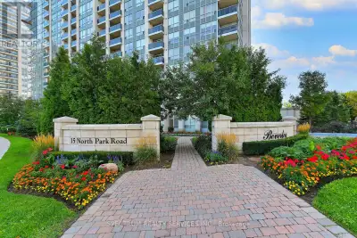 Welcome to The Beverly Condos. This spacious and functional split 2 bedroom 2 bath suite offers 900...