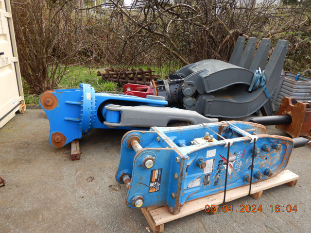 BLOWOUT NEW-AS NEW 200-450 CLASS GRAPPLES-HAMMERS-SHEARS-BUCKETS in Other Business & Industrial in Delta/Surrey/Langley - Image 2