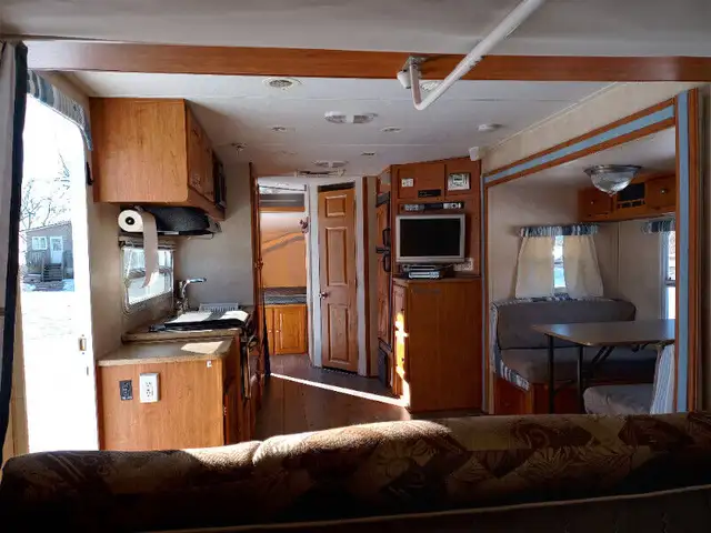 Location de roulotte à louer in RVs & Motorhomes in Laval / North Shore - Image 4
