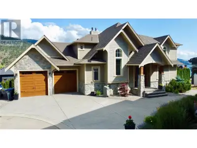 Live the Dream in this spectacular gated community at Crystal Waters , in this fabulous 5 bedroom ,...