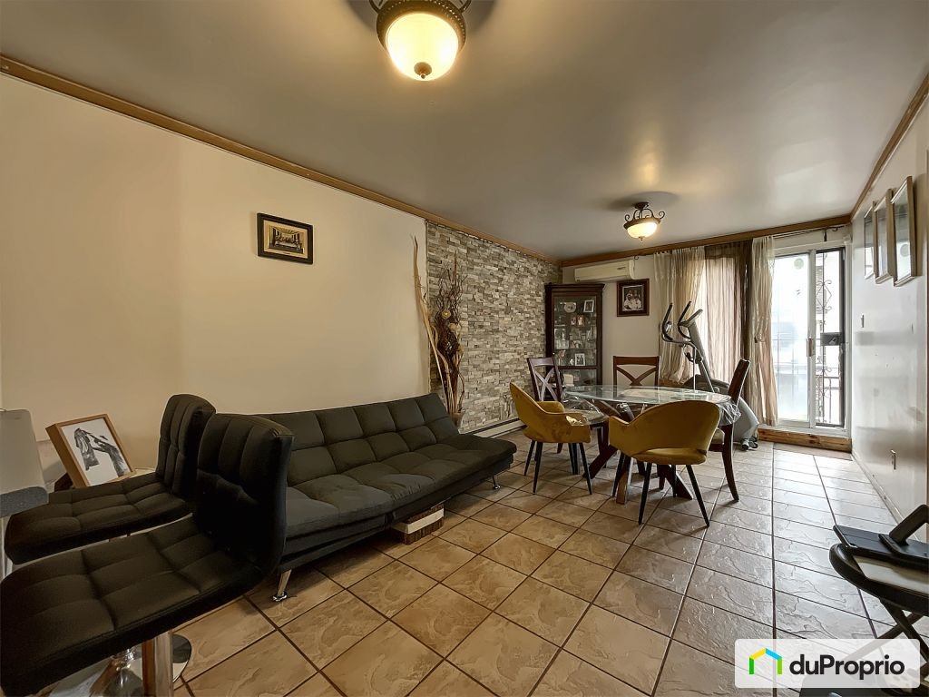 $1,149,999 - Triplex for sale in Rosemont / La Petite Patrie — photo 2