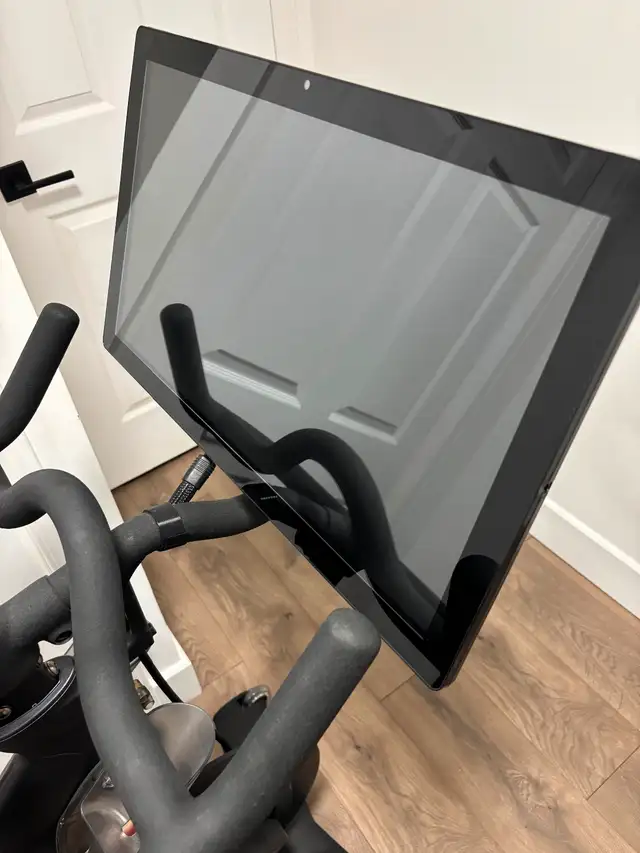 Peloton Bike62863278104577123