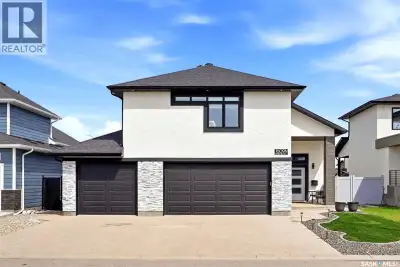 Welcome to 1609 Maple Hill Crescent N—an exceptional custom-built bi-level in desirable Maple Ridge...