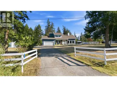 Stunning recently renovated country-style home offering modern comfort and country charm on 2 usable...