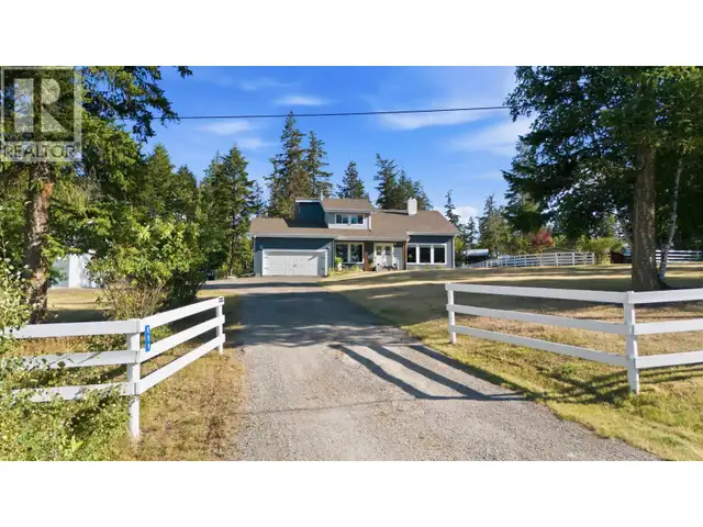 511 TAMARACK ROAD Williams Lake, British Columbia in Houses for Sale in Williams Lake - Image 2