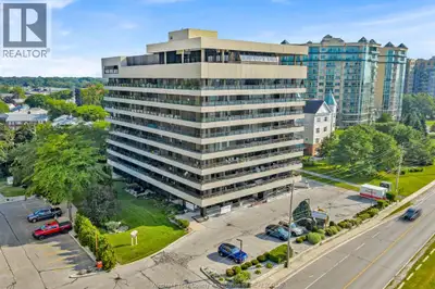 Waterfront living with breathtaking northeast views. Wake up to unobstructed views of the Detroit Ri...