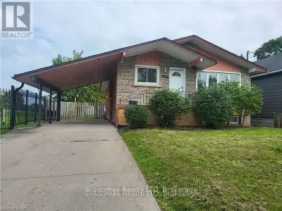 Welcome to 22 Willowdale! This Home is great for first time buyer seeking great neighborhood and sch...