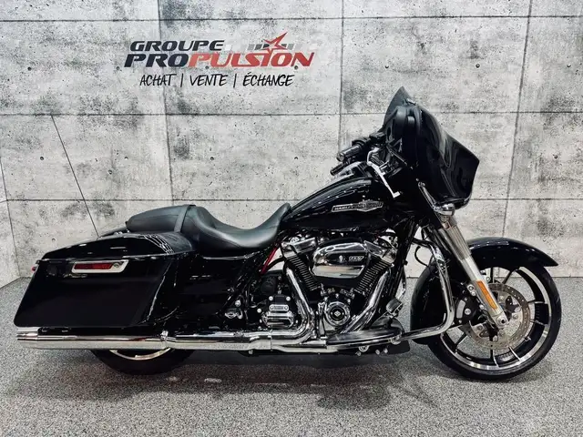 2023 Harley-Davidson FLHX 107 Street Glide ABS in Sport Touring in Saguenay - Image 2