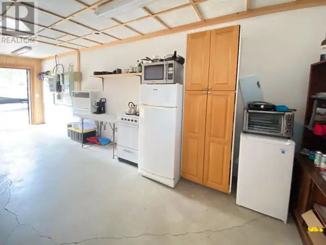 DL 972 16 HIGHWAY Port Edward, British Columbia in Land for Sale in Prince Rupert - Image 17