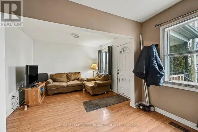 414 GILLESPIE AVENUE Cornwall, Ontario in Houses for Sale in Cornwall - Image 14