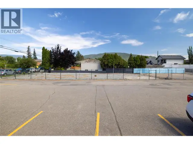 2602 45th Avenue Vernon, British Columbia in Land for Sale in Vernon - Image 2