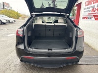 Long Range AWD | LEATHER | PANALROOF | DUAL MOTORCheck out this 2022 Tesla Model Y . Its Automatic t... (image 9)