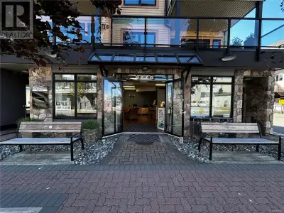 Prime Sidney Commercial Retail/Office Location - This commercial strata property is located in the p...