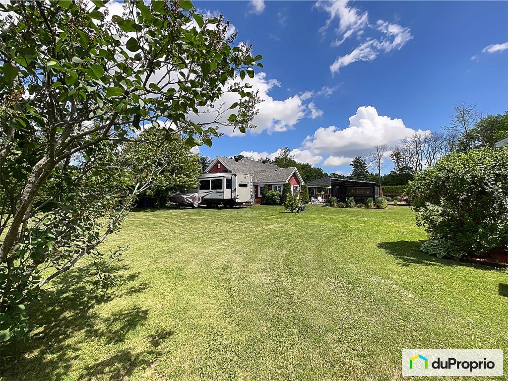 $780,000 - Bungalow for sale in Salaberry-De-Valleyfield — photo 3