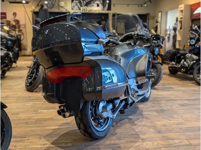2003 BMW K 1200 LT // Anthracite Metallic in Sport Bikes in Winnipeg - Image 12