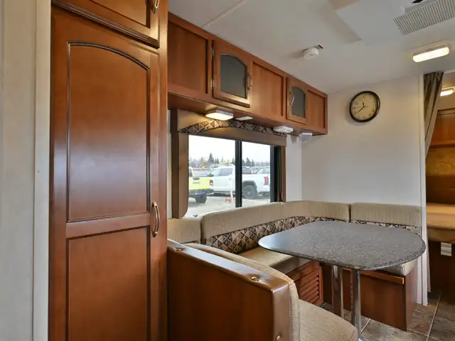 2014 Freedom Express 230BH in Travel Trailers & Campers in St. Albert - Image 17