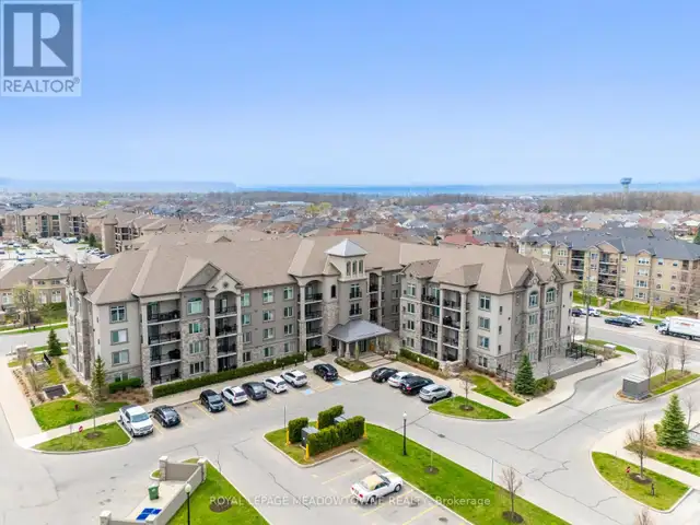 415 - 1440 MAIN STREET E Milton (DE Dempsey), Ontario in Condos for Sale in Oakville / Halton Region - Image 3