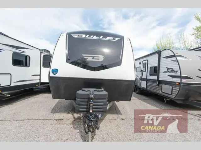 2025 Keystone RV Bullet Crossfire 2290BH in Travel Trailers & Campers in Ottawa - Image 5