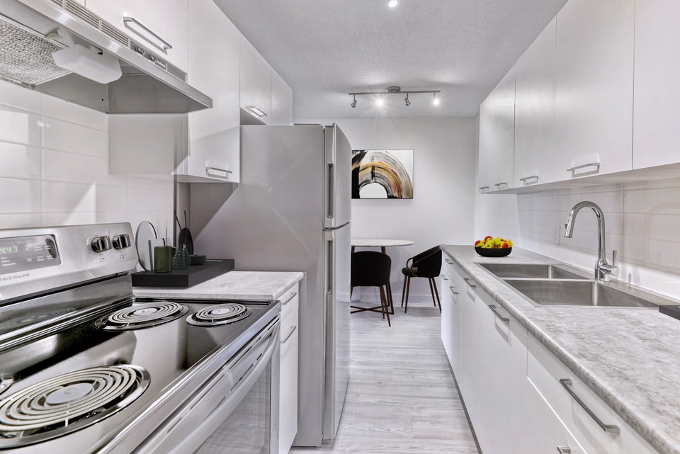 Glamorgan Manor - 1 Bedroom Apartment for Rent 4