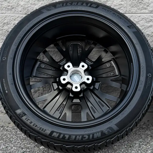 (NEW) 4x Porsche Macan EV Electric 21" OEM Winter Wheels Package in Tires & Rims in City of Toronto - Image 7