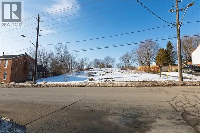 75 KING Street E Ingersoll, Ontario in Land for Sale in Woodstock - Image 13