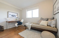 Gorgeous 1 bedroom suites are going fast at Surrey Surrey Village 2 blocks from City Center Shopping... (image 7)