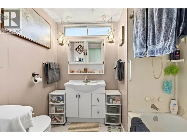 1175 ROSE HILL Road Unit# 37 Kamloops, British Columbia in Houses for Sale in Kamloops - Image 17