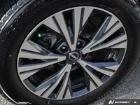 * Intelligent all-wheel drive (AWD) * Panoramic moonroof * Heated steering wheel * Heated front seat... (image 8)