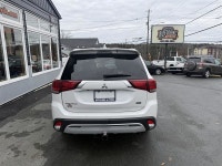 Welcome to AUTOLANE & CYCLE INC Engine: 4 Cylinder Engine 2.4L L/100Km City: 9.9 L/100Km Hwy: 8.1 Sa... (image 8)